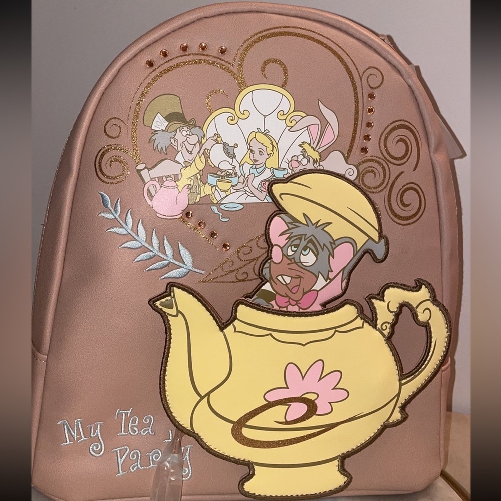 Alice & Wonderland danielle Nicole backpack NWT 💕